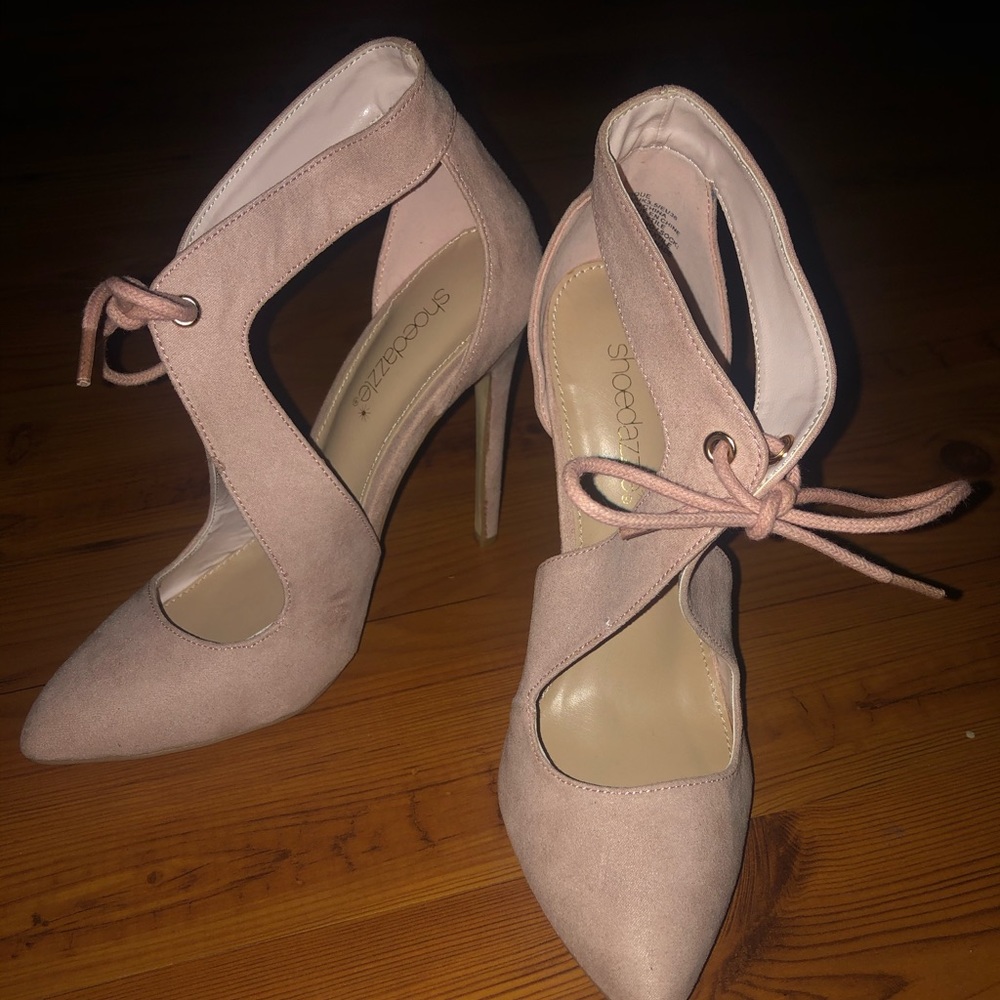 Pink heels